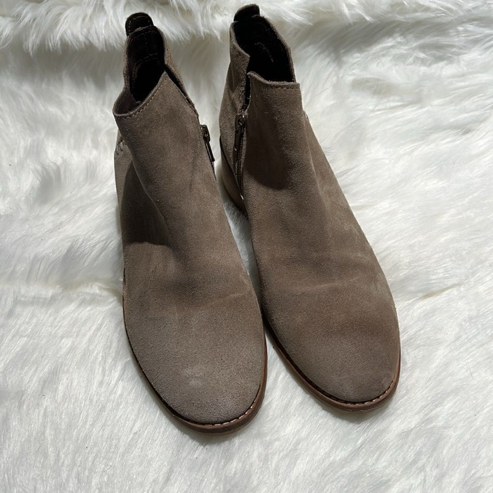 Diba Tan Studded Ankle Boots size 9. C1 - Picture 5 of 9